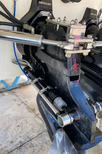 Wheeler Dealer Yacht Photos Pics Close-up of 2006 Fountain 42 Executioner boat engine components.