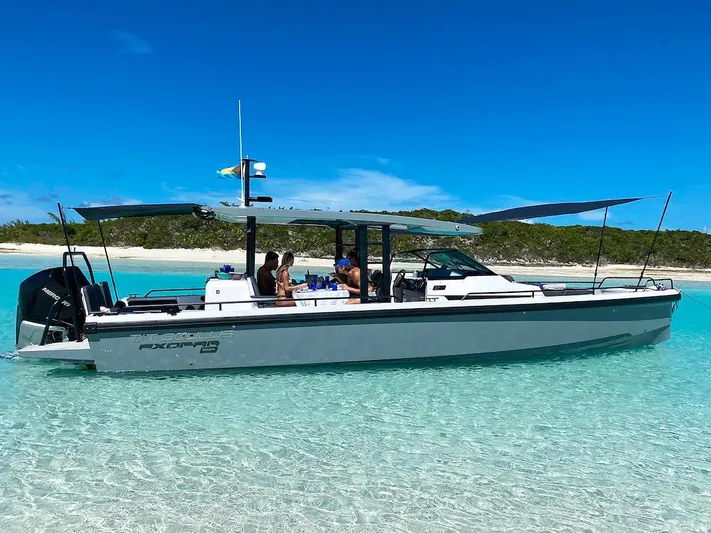 Oculus Yacht Photos Pics 