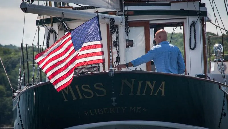 Miss Nina Yacht Photos Pics 