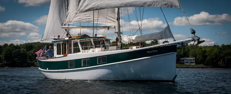 Miss Nina Yacht Photos Pics 