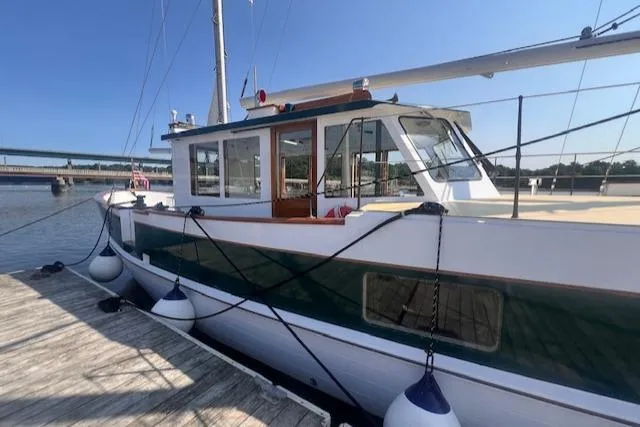 Miss Nina Yacht Photos Pics 