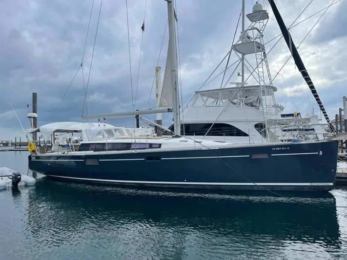 La Vieja Yacht Photos Pics 