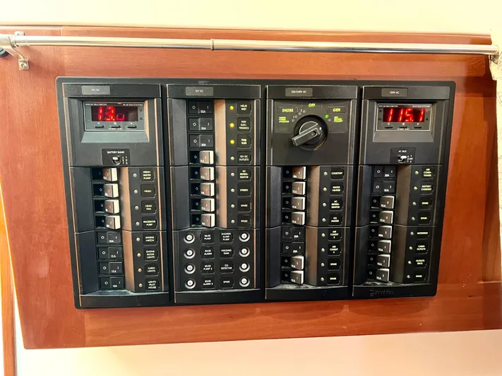 Traveller Yacht Photos Pics Electrical control panel on a 2016 Back Cove 34 boat.