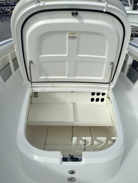 2017 Boston Whaler 350 Outrage