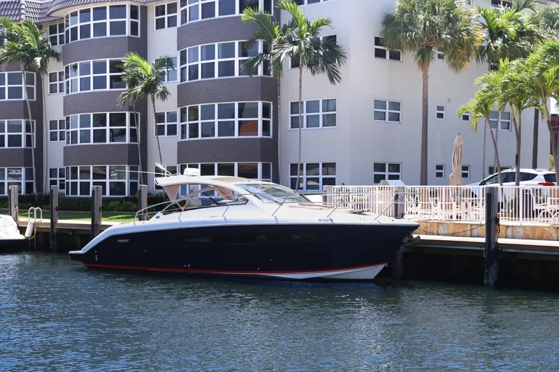 Ocean's Grace Yacht Photos Pics 