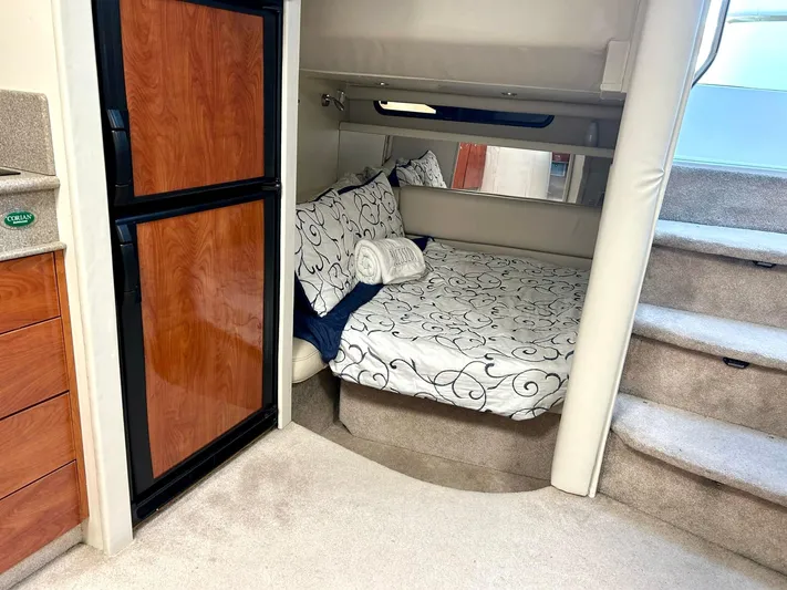 Blue Water Yacht Photos Pics 