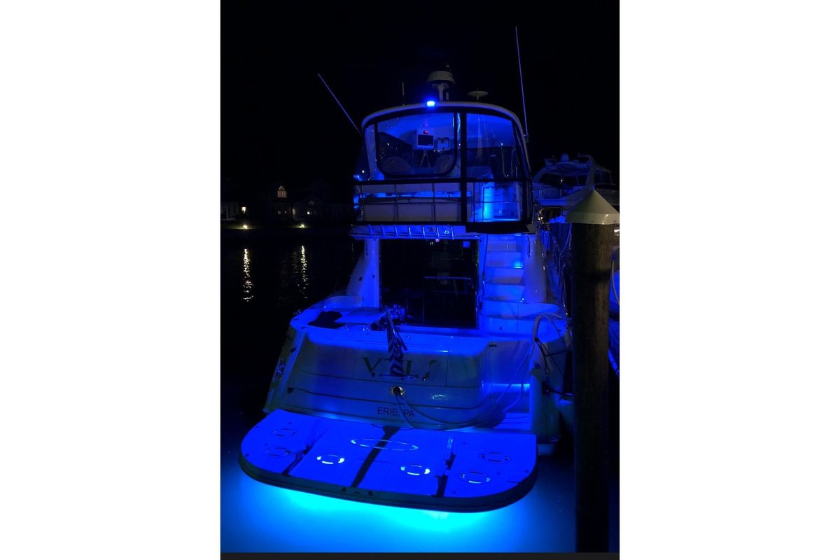 2002 Sea Ray 55 