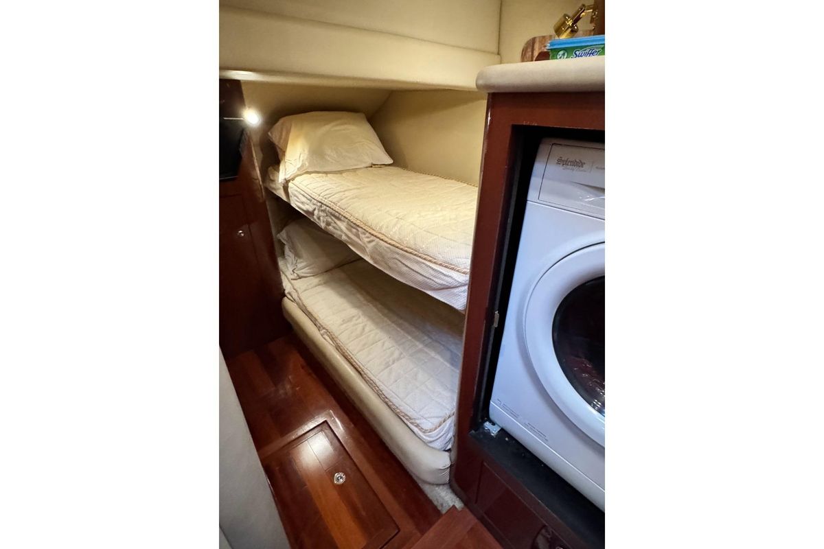 2002 Sea Ray 55 