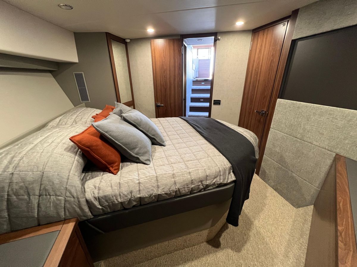 2023 Maritimo 60 