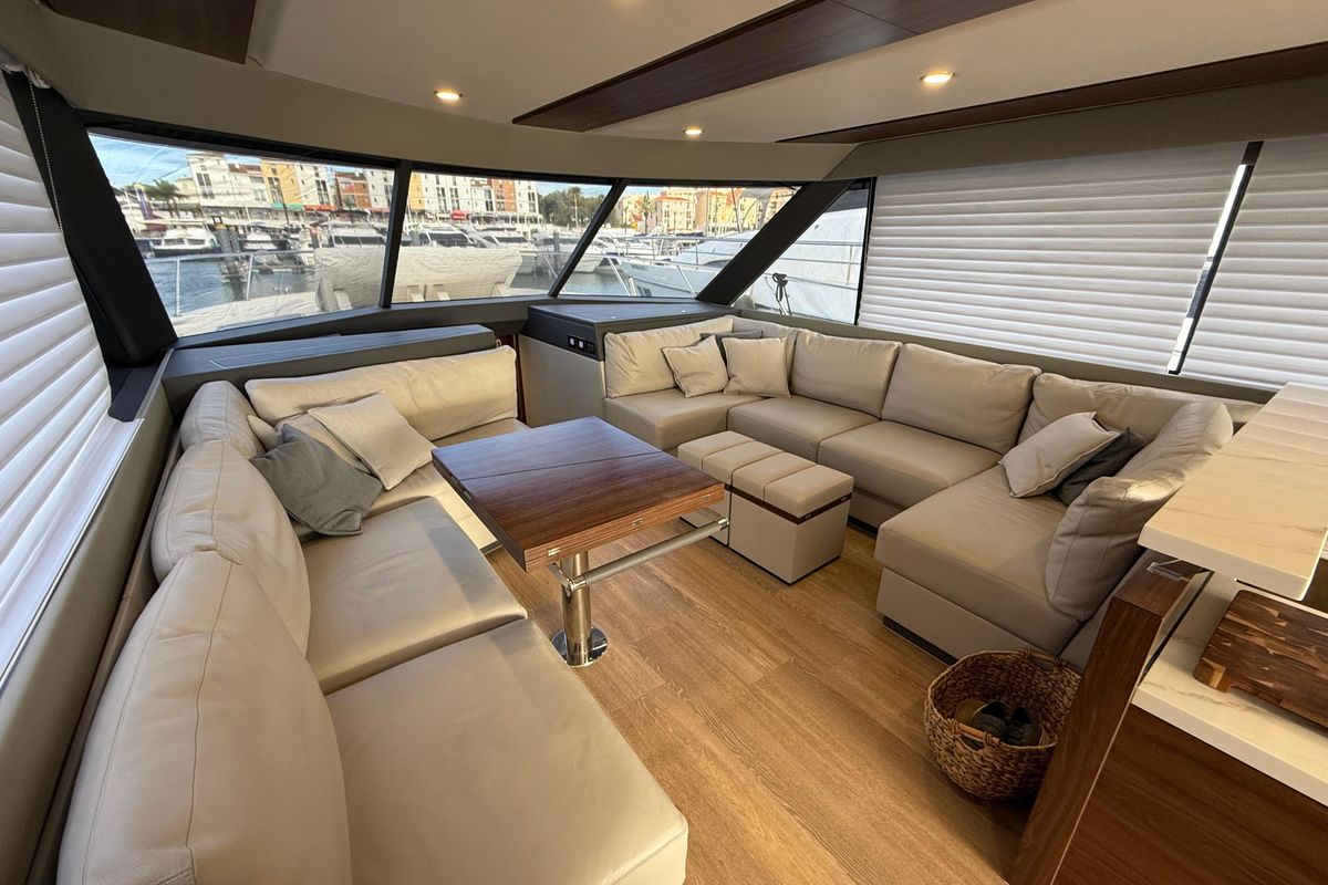 2023 Maritimo 60 