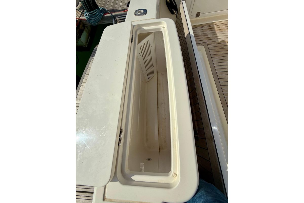2023 Maritimo 60 
