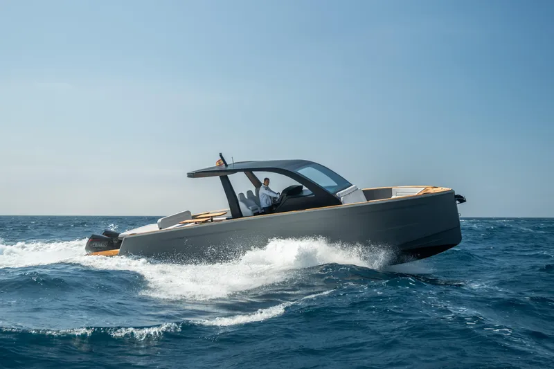 Max43 Race Yacht Photos Pics 