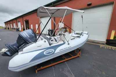 Walker Bay Venture 13