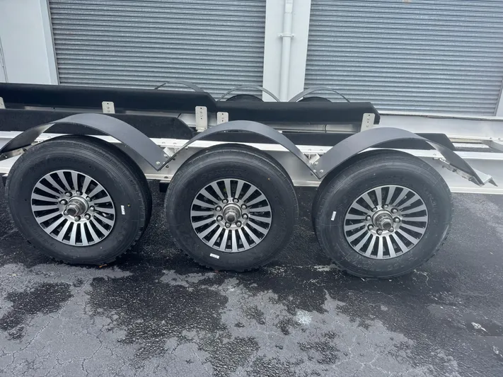 Sir' Reel Yacht Photos Pics 