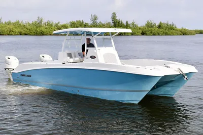 Twin Vee 280 CC GF