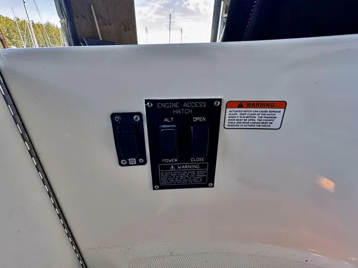  Yacht Photos Pics Control panel on 2006 Cruisers Yachts 340 Express for engine access hatch operation.