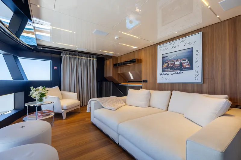 Neverland II Yacht Photos Pics Luxurious interior of 2020 Sanlorenzo 44 Alloy yacht with modern furnishings and elegant decor.