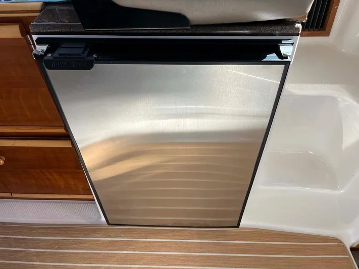 A'wa Yacht Photos Pics Fridge