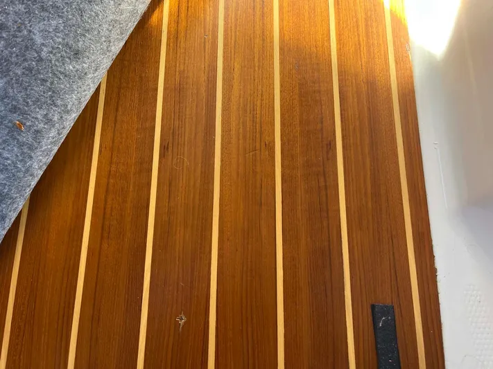 A'wa Yacht Photos Pics Teak and Holly Soles Inserts