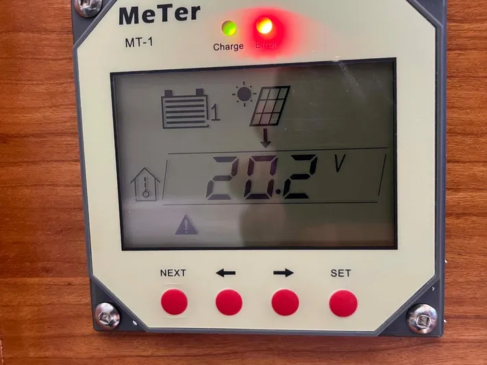 A'wa Yacht Photos Pics Solar Panel Meter