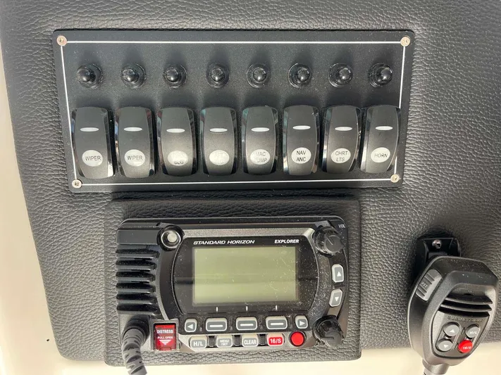 A'wa Yacht Photos Pics VHF