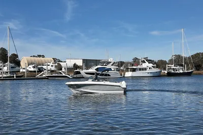 Boston Whaler 210 Vantage