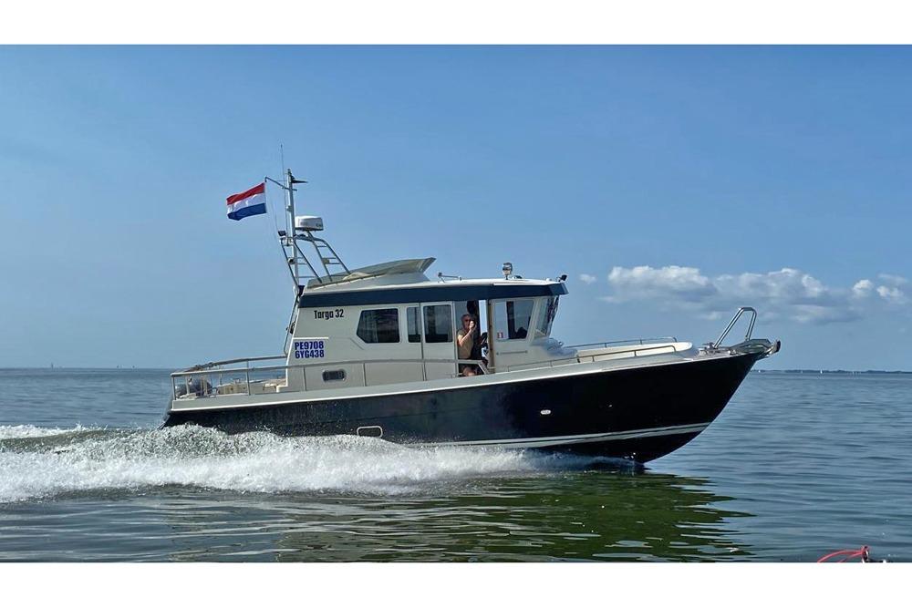 2014 Targa 32 FlyBridge