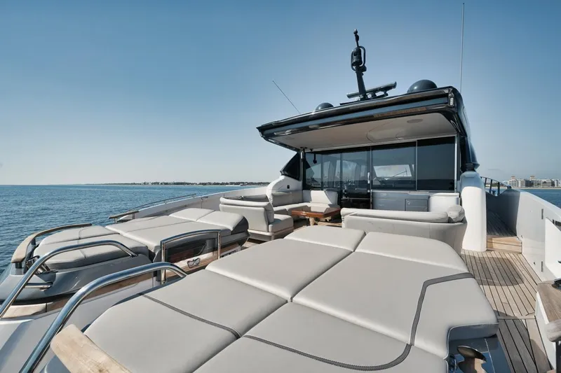 Hooked Her Yacht Photos Pics Princess V78 Hooked Her - Aft Deck