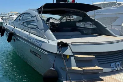 Pershing 52