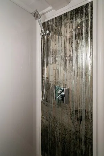 Harper Bell Yacht Photos Pics 2020 Cruisers Yachts- HARPER BELL- Shower