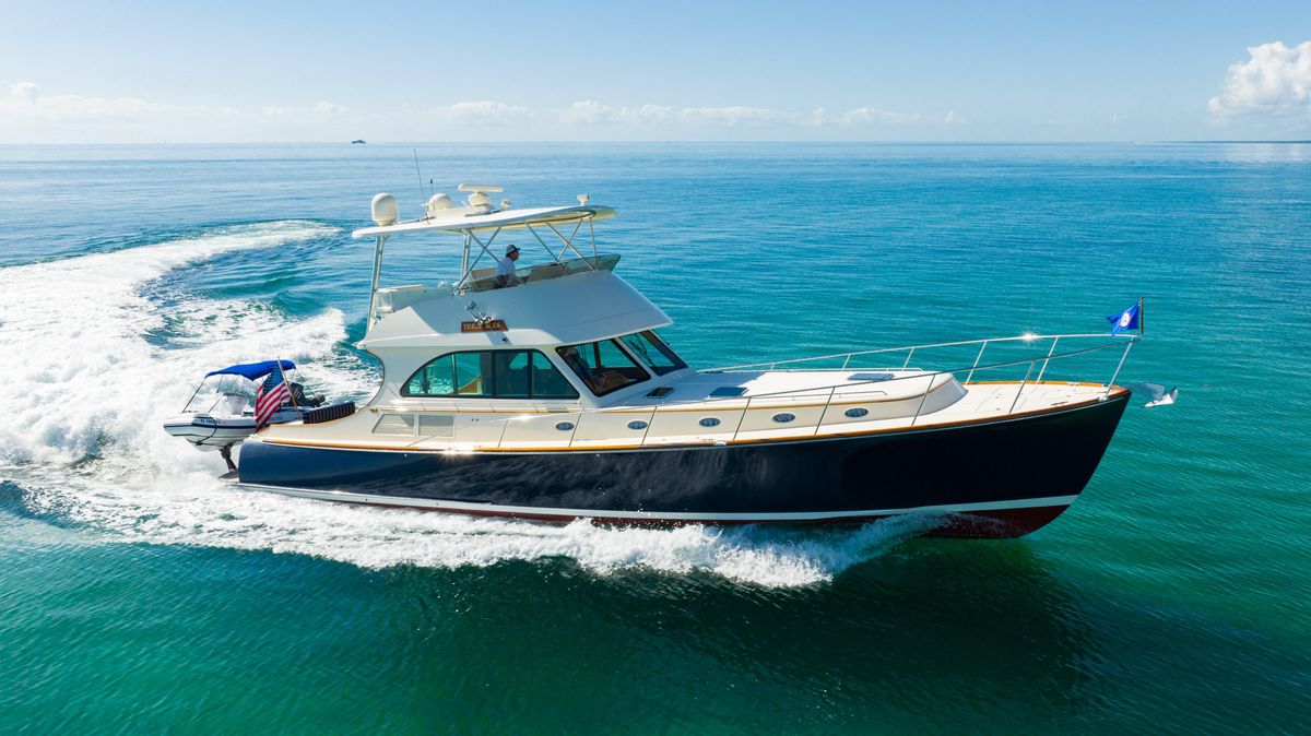2007 Hinckley 55 