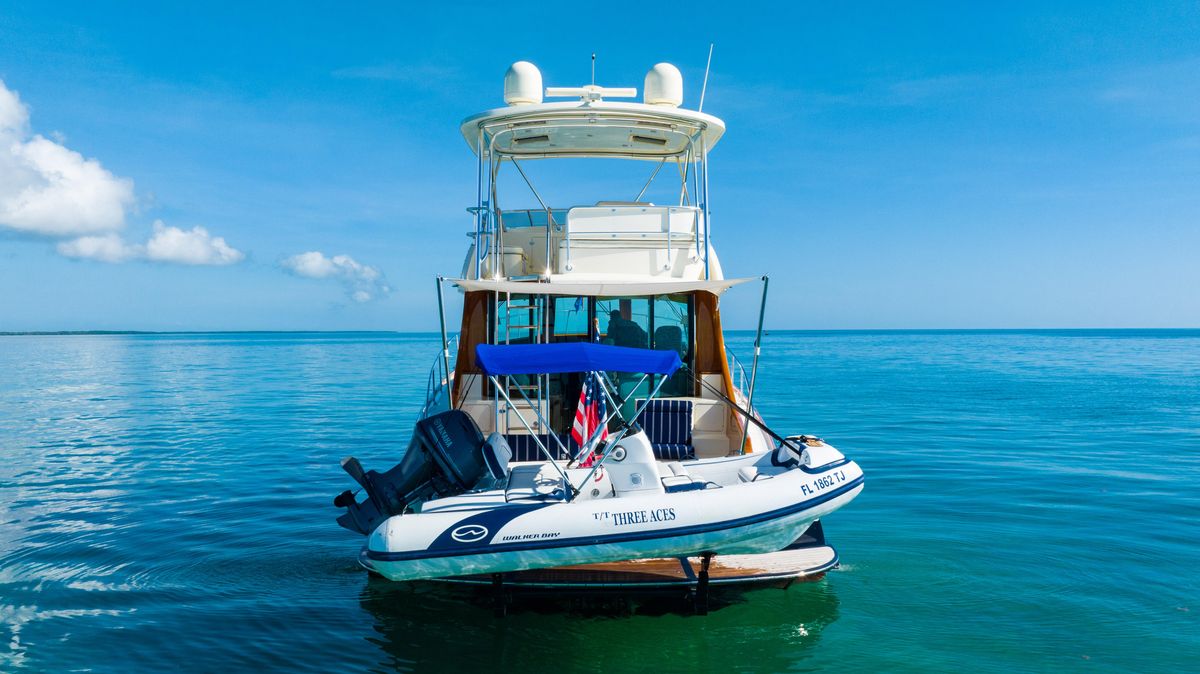 2007 Hinckley 55 