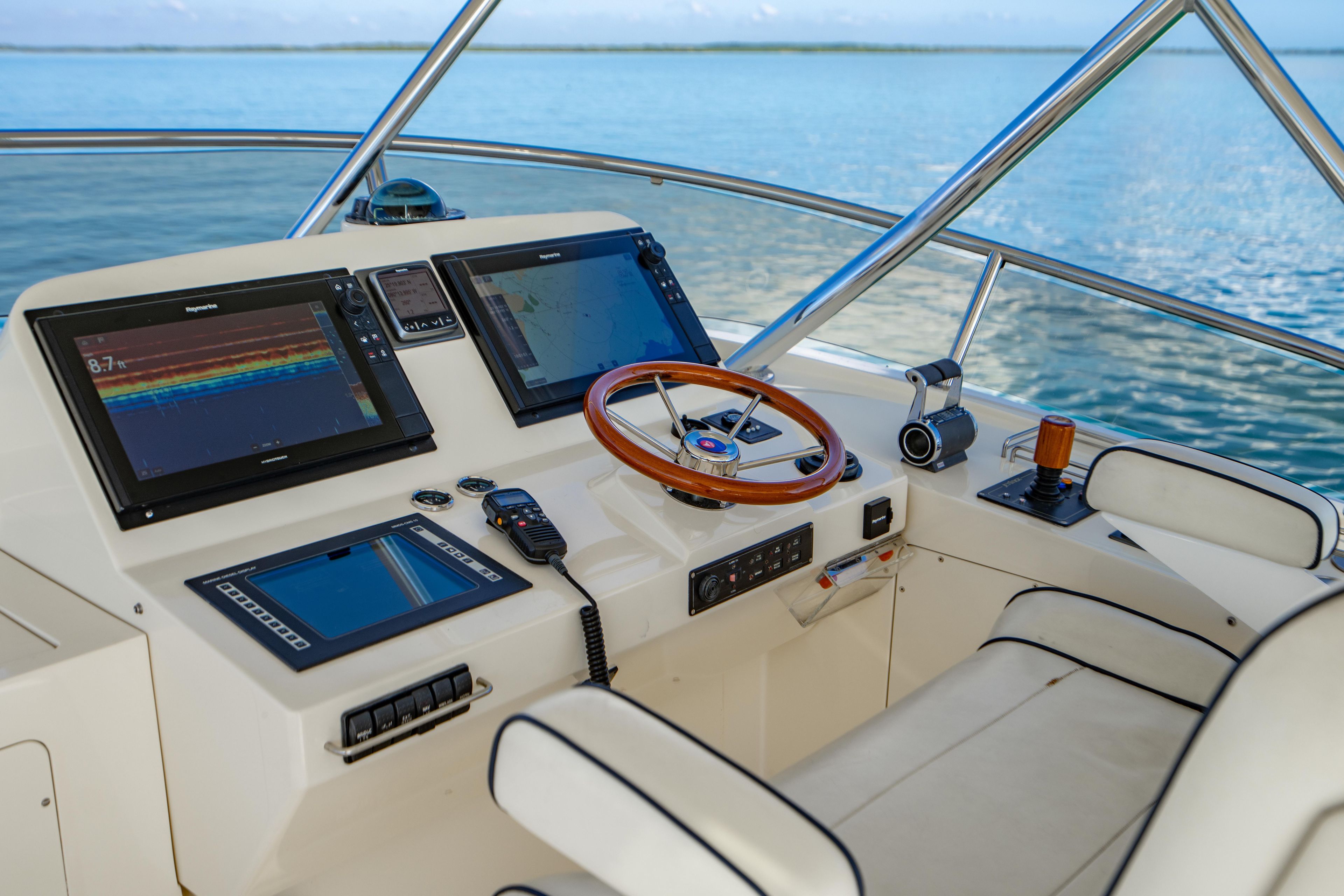 Yacht