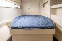 2015 - Leopard 48 - Guest Cabin