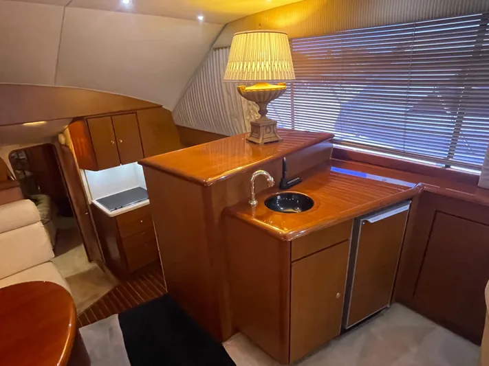 Escape Yacht Photos Pics 