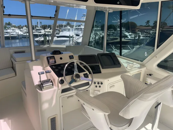 Escape Yacht Photos Pics 