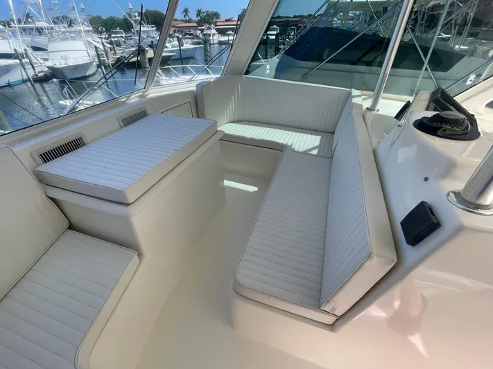 Escape Yacht Photos Pics 