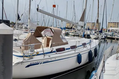 2005 Bavaria 30 Cruiser