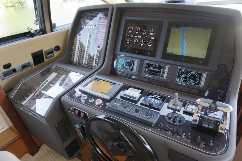 Motor Mile Marine Yacht Photos Pics Helm of 2008 Ferretti Yachts 630 with advanced navigation and control systems.