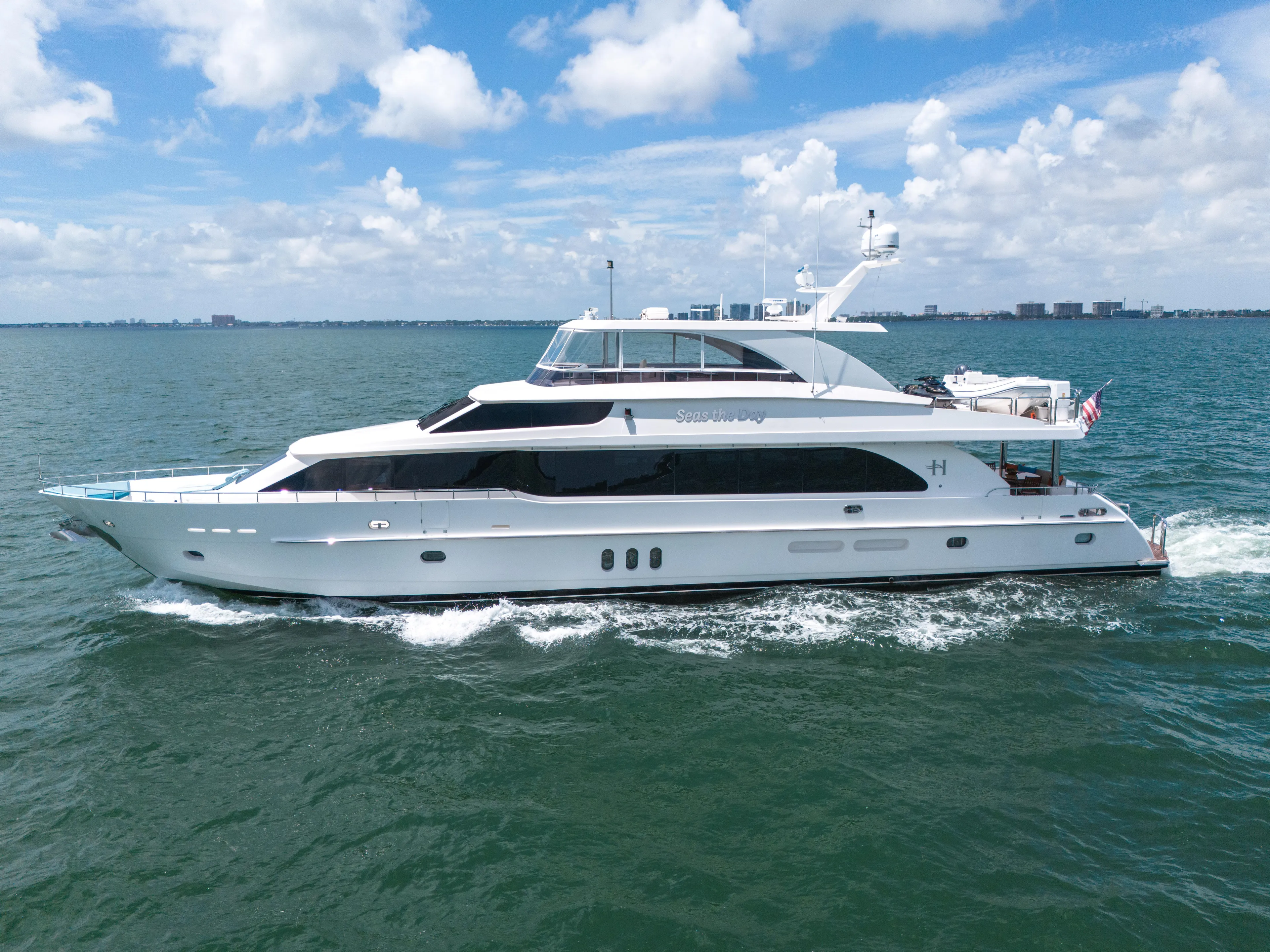  Yacht Photos Pics 101' Hargrave