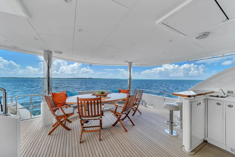  Yacht Photos Pics 101' Hargrave