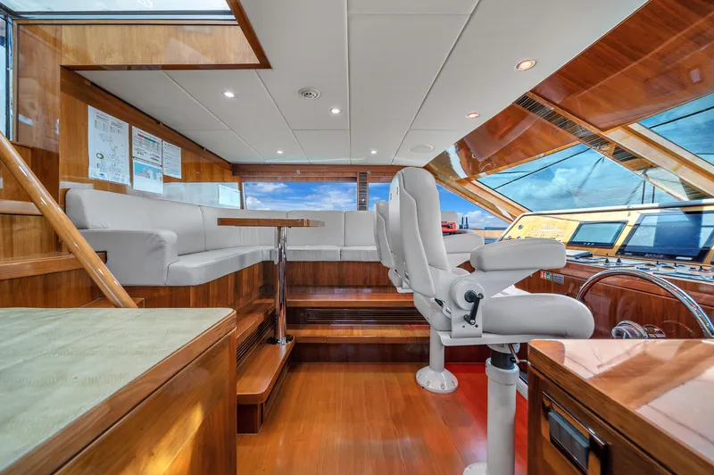  Yacht Photos Pics 101' Hargrave