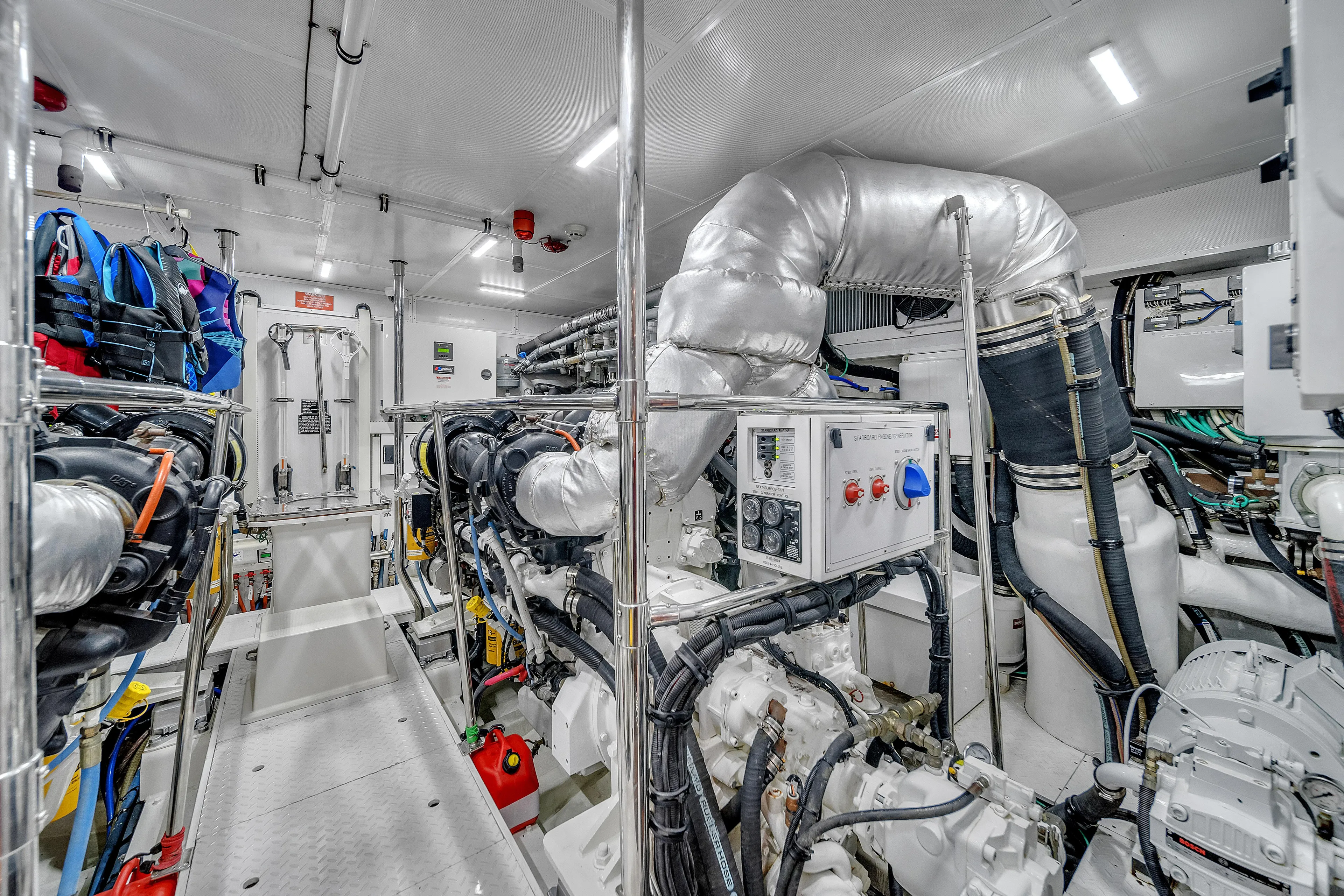  Yacht Photos Pics 101' Hargrave