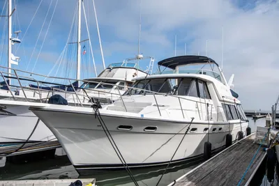 Bayliner 4788 Pilot House Motoryacht