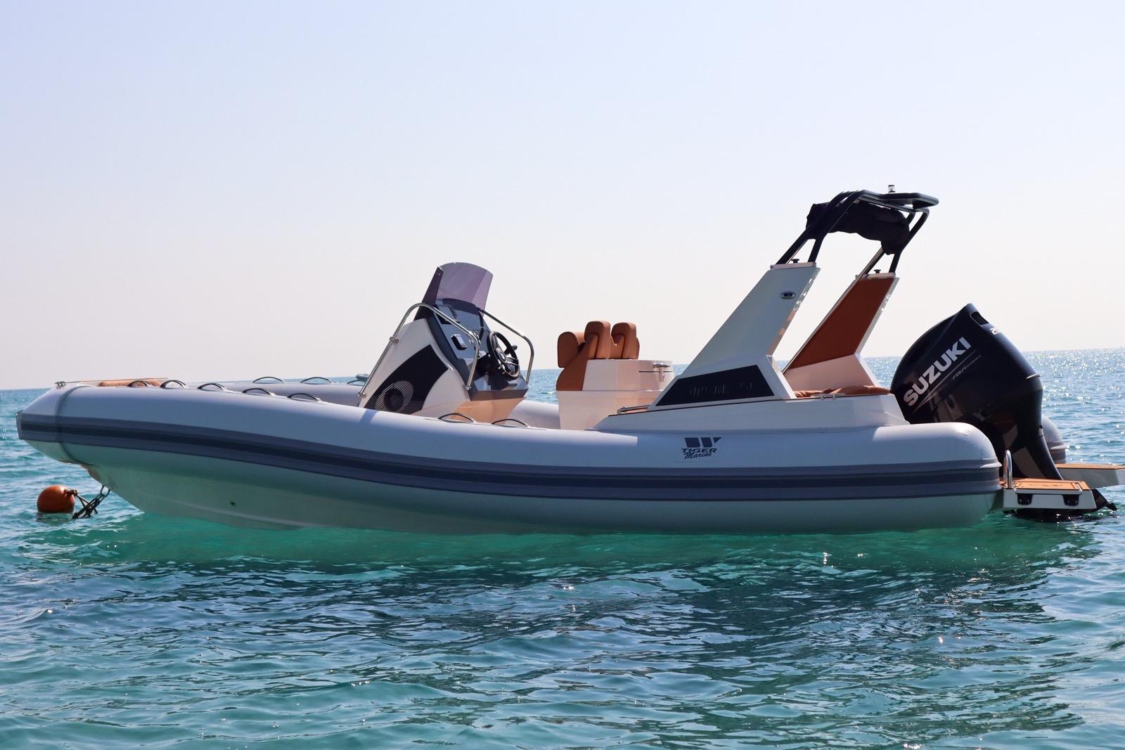 2025 Tiger Marine 750 Top Line