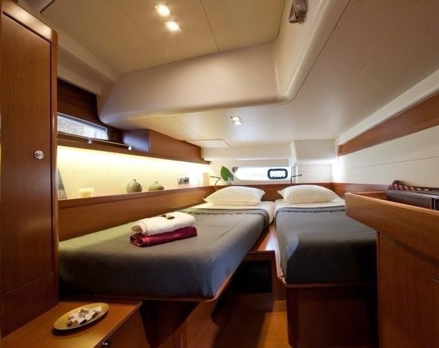 2011 Beneteau 58 