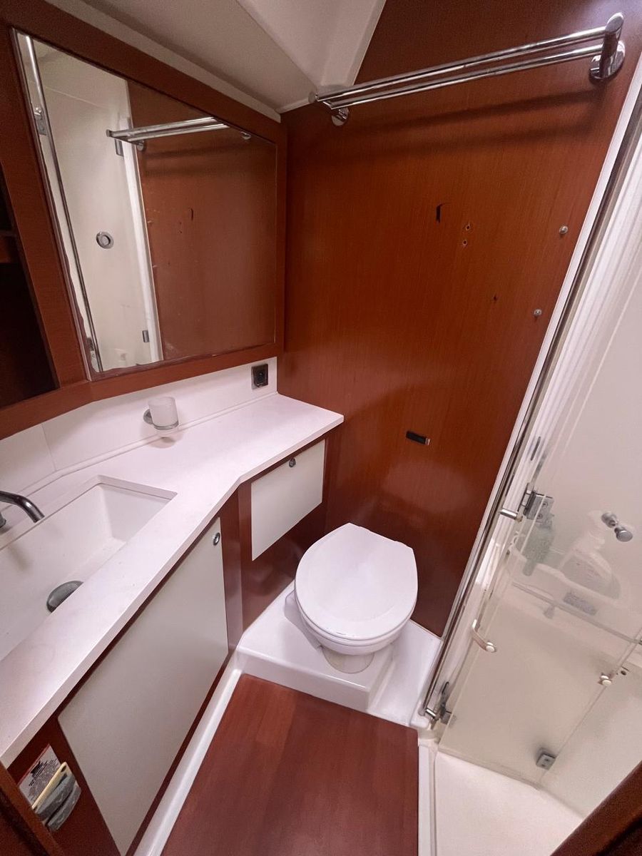 2011 Beneteau 58 