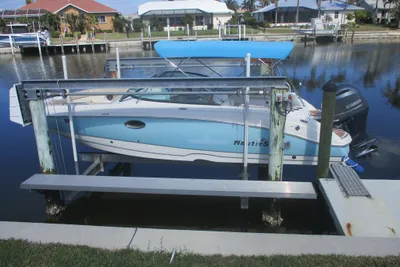 NauticStar 243DC Sport Deck