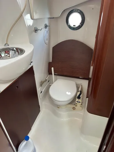 Contango Yacht Photos Pics 