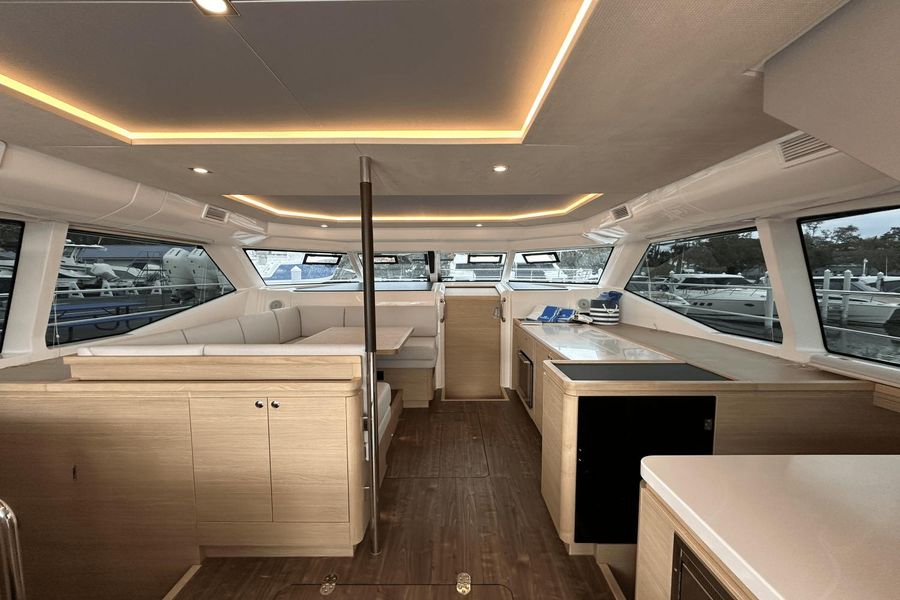 2023 Aquila 44 Yacht